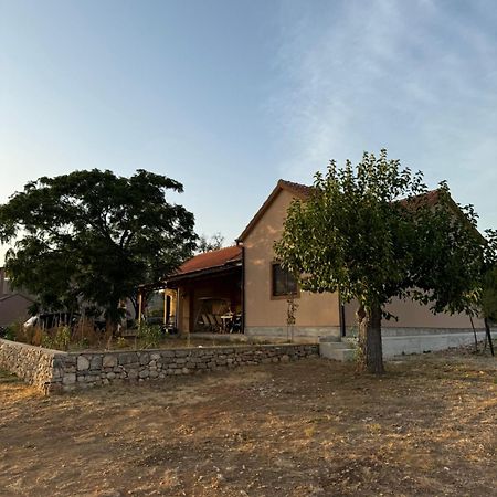 Vila Relax And Unwind: Family-Friendly House Near Zadar In Zagrad Exteriér fotografie